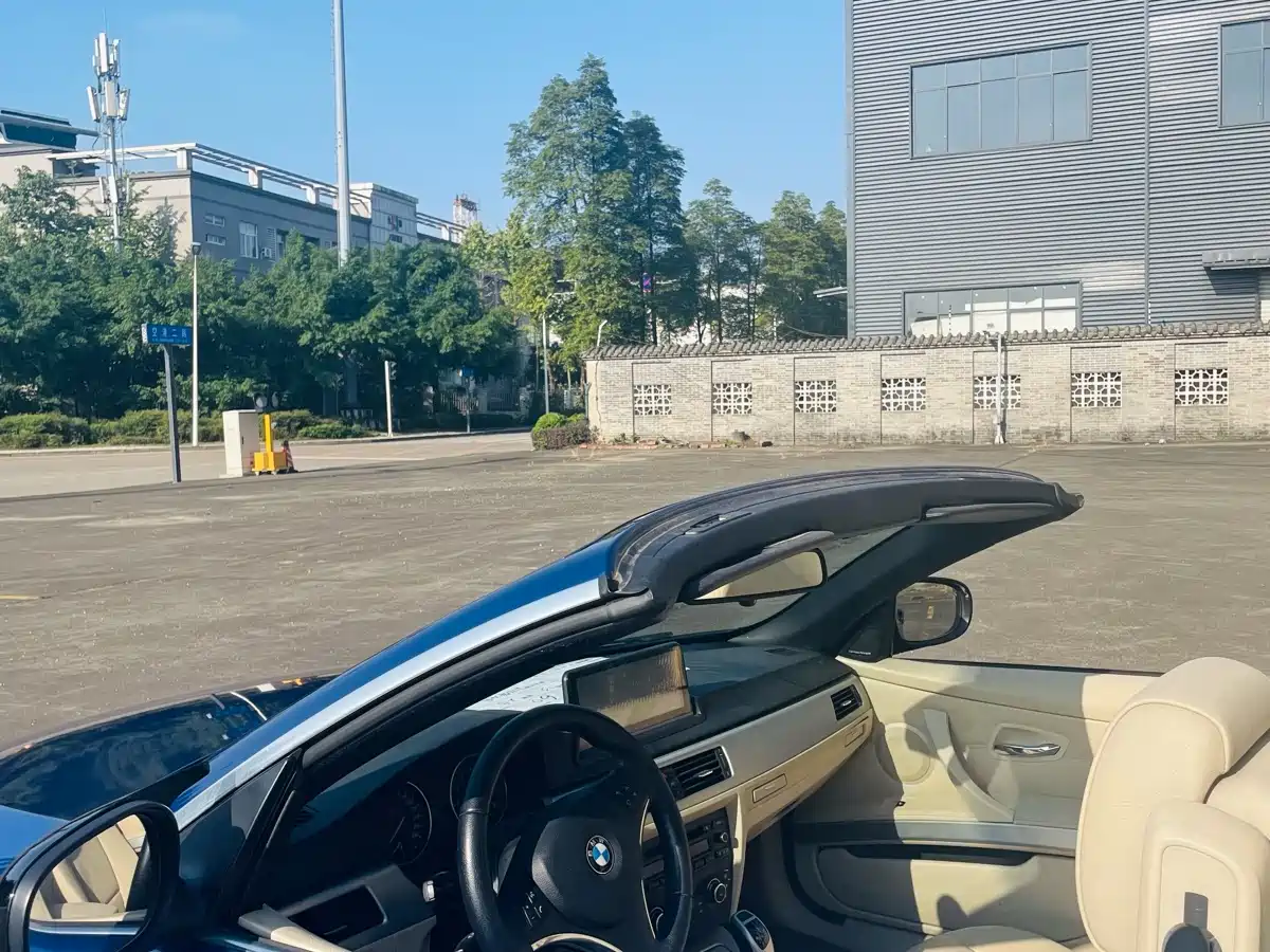 BMW 3 Series (Import) 2011 325i Convertible Coupe фото 9