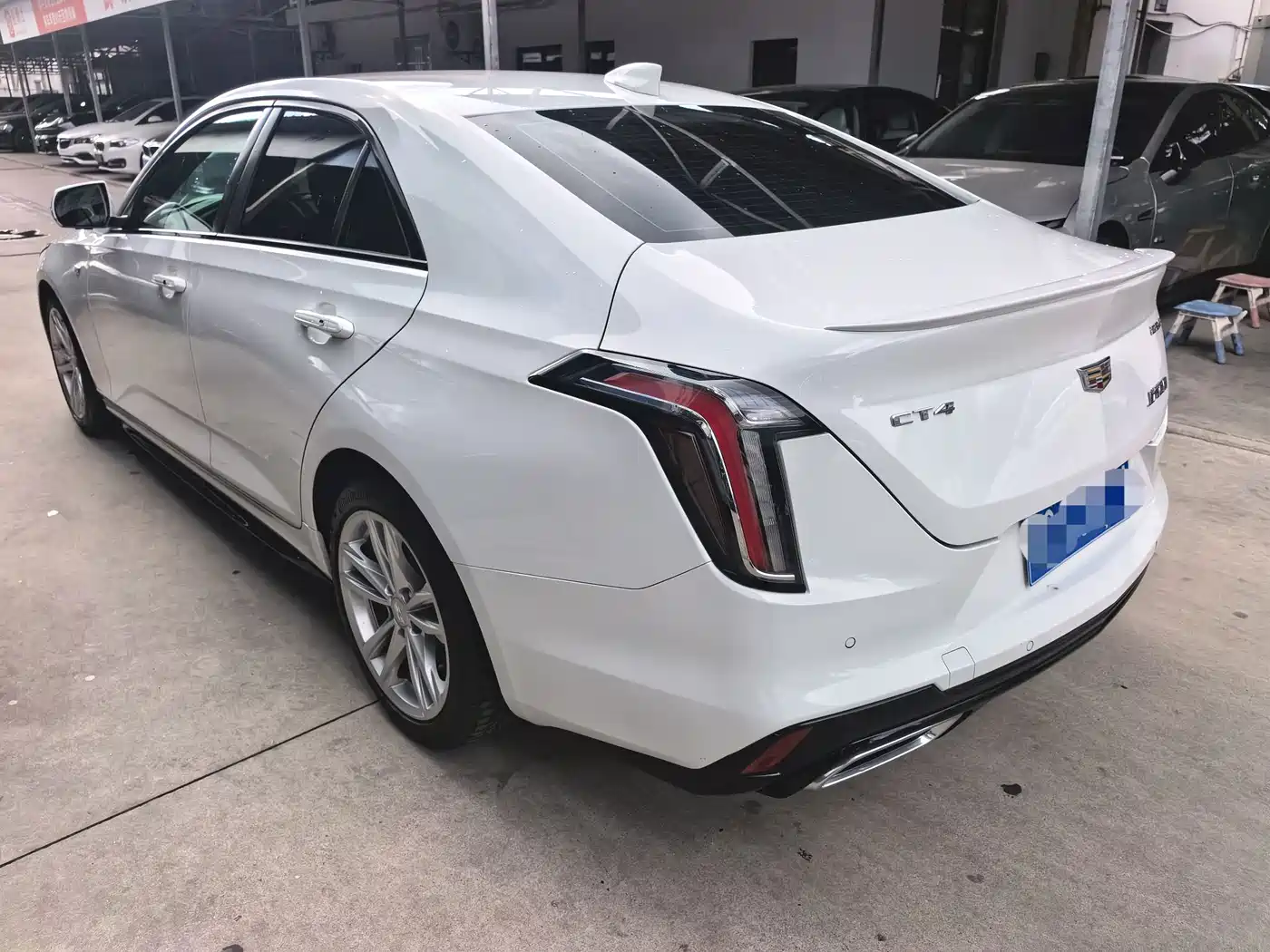 Cadillac CT4 2022 2021 28T Fashion Edition