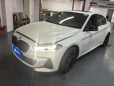 BMW 1