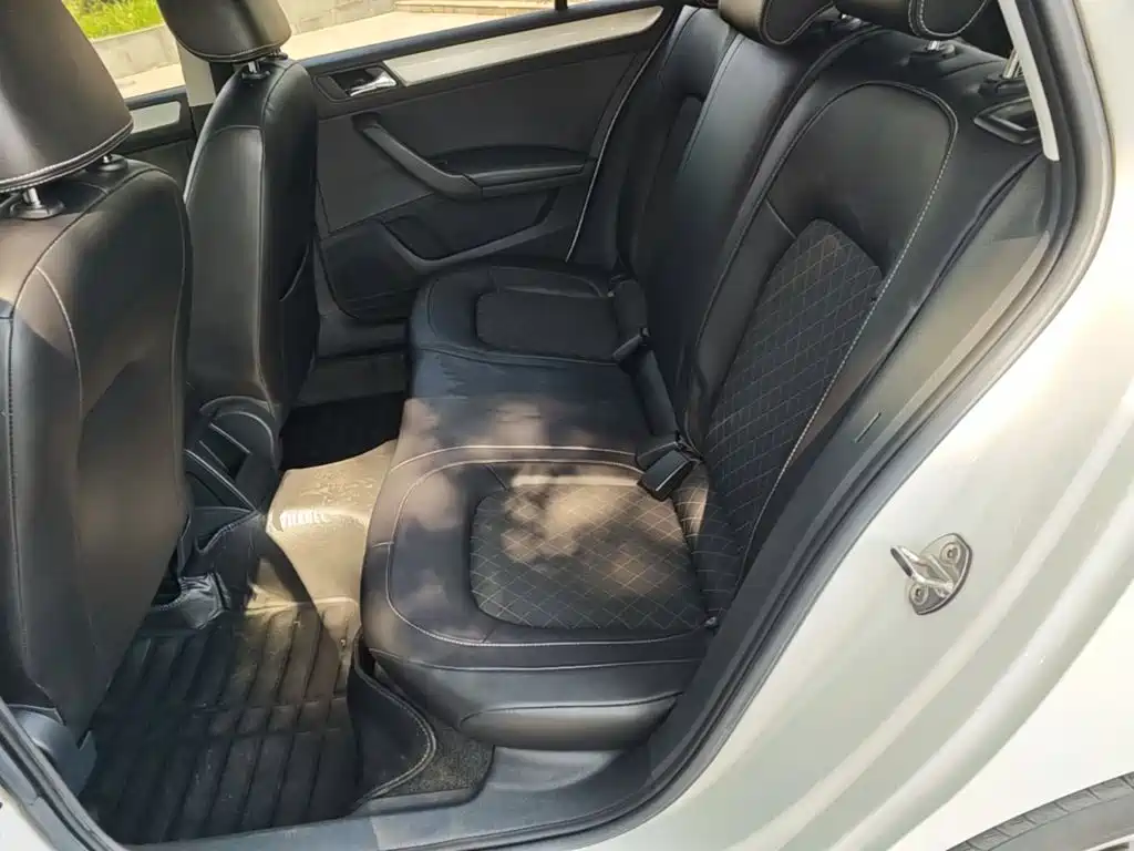 Škoda Skoda Rapid Spaceback 2019 2019 Facelift 1.5L Automatic Comfort Version China V