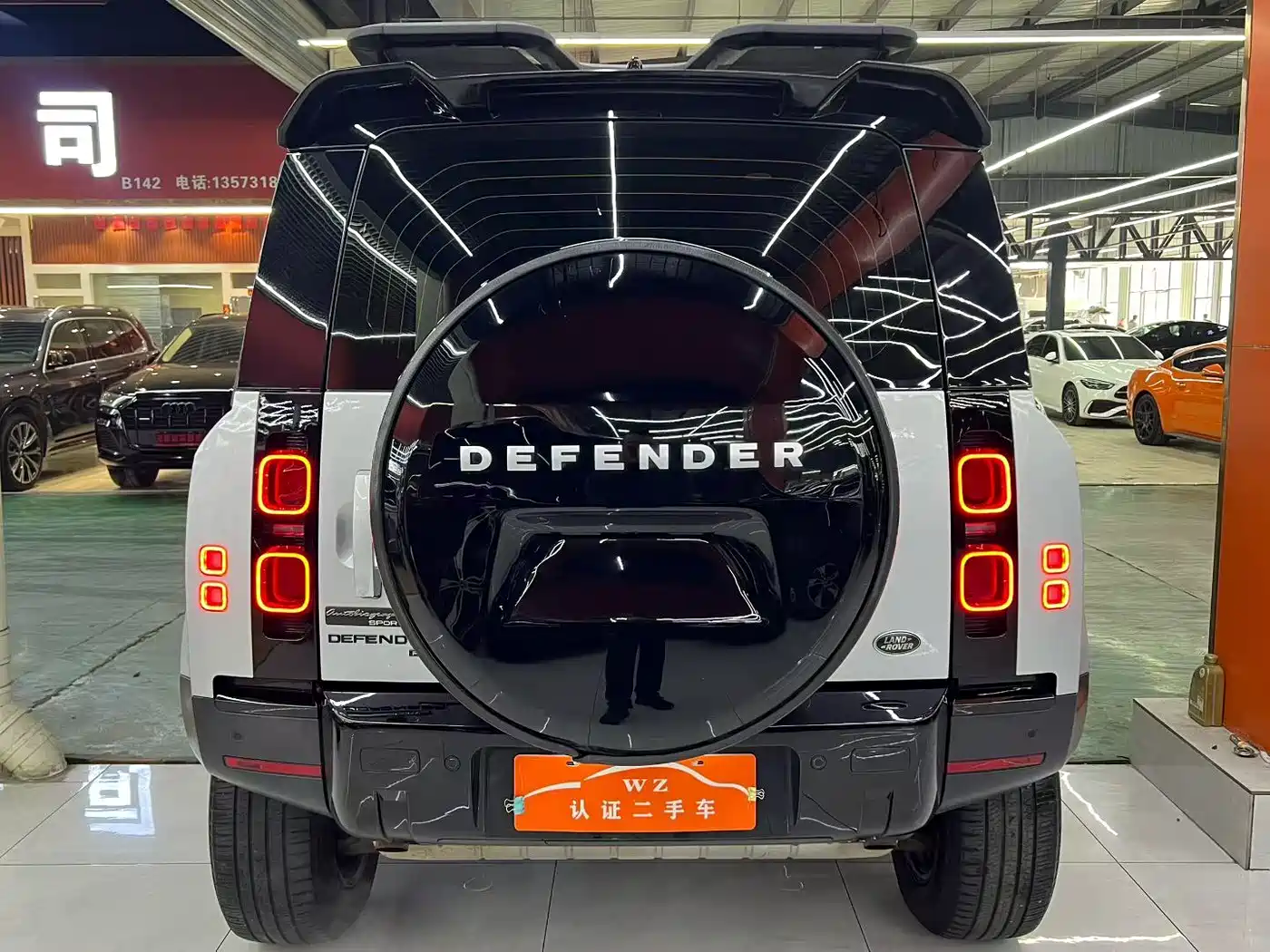 Land Rover Defender 2021 110 P400 X фото 8