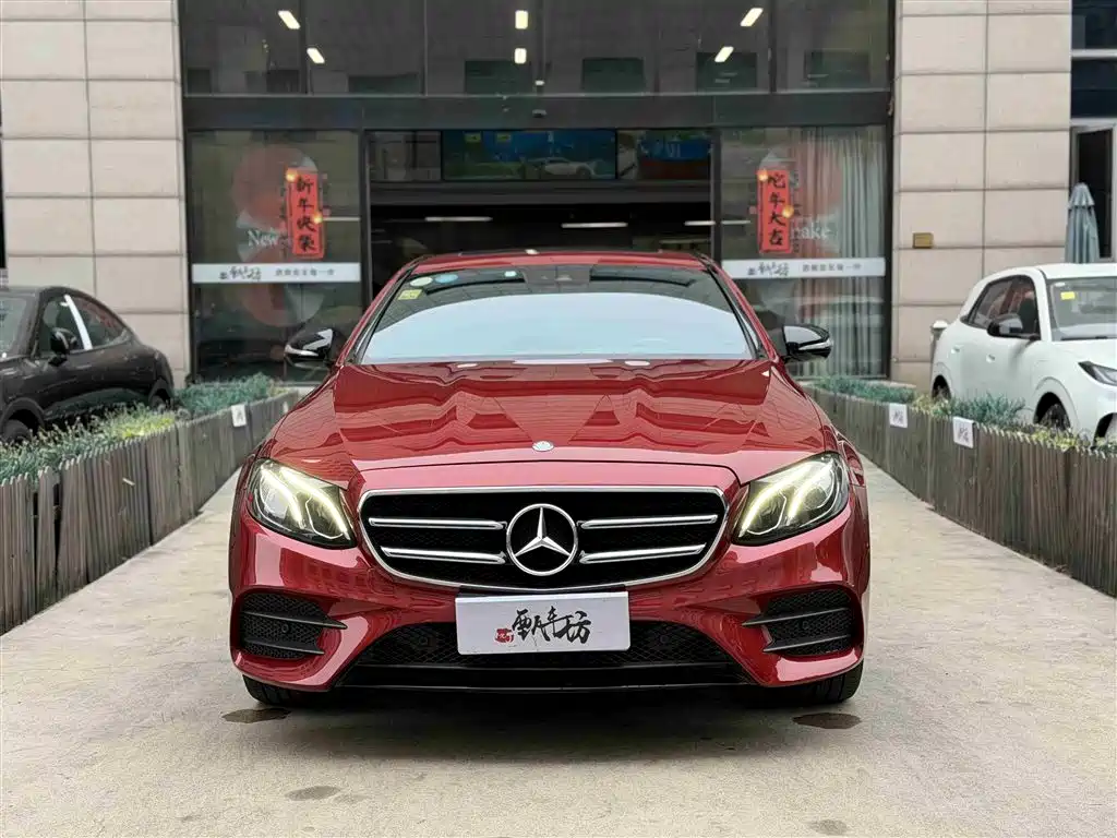 Mercedes-Benz E-Class 2017 E 200 Sport 4MATIC фото 2