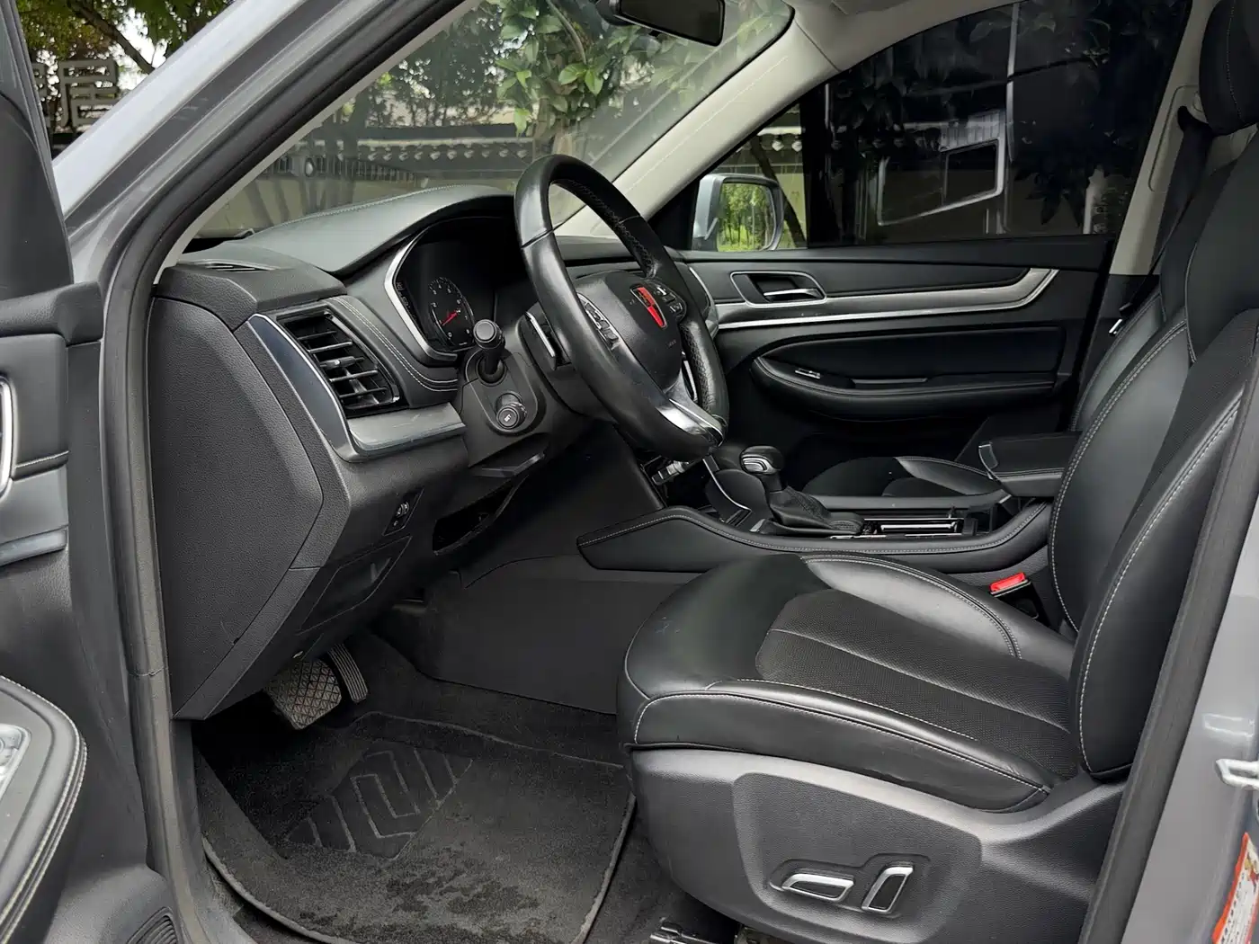 Roewe RX8 2019 2018 30T 2WD Flagship Edition