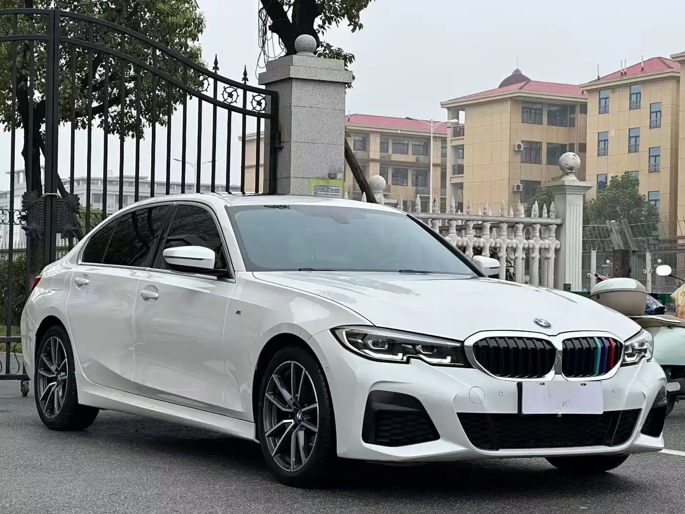 BMW 3 Series 2020 320Li M Sport Package фото 3