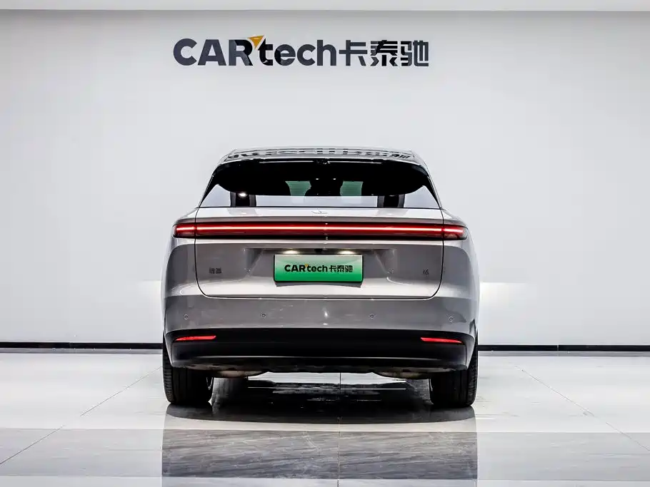 Photo 6 - Li Auto i6