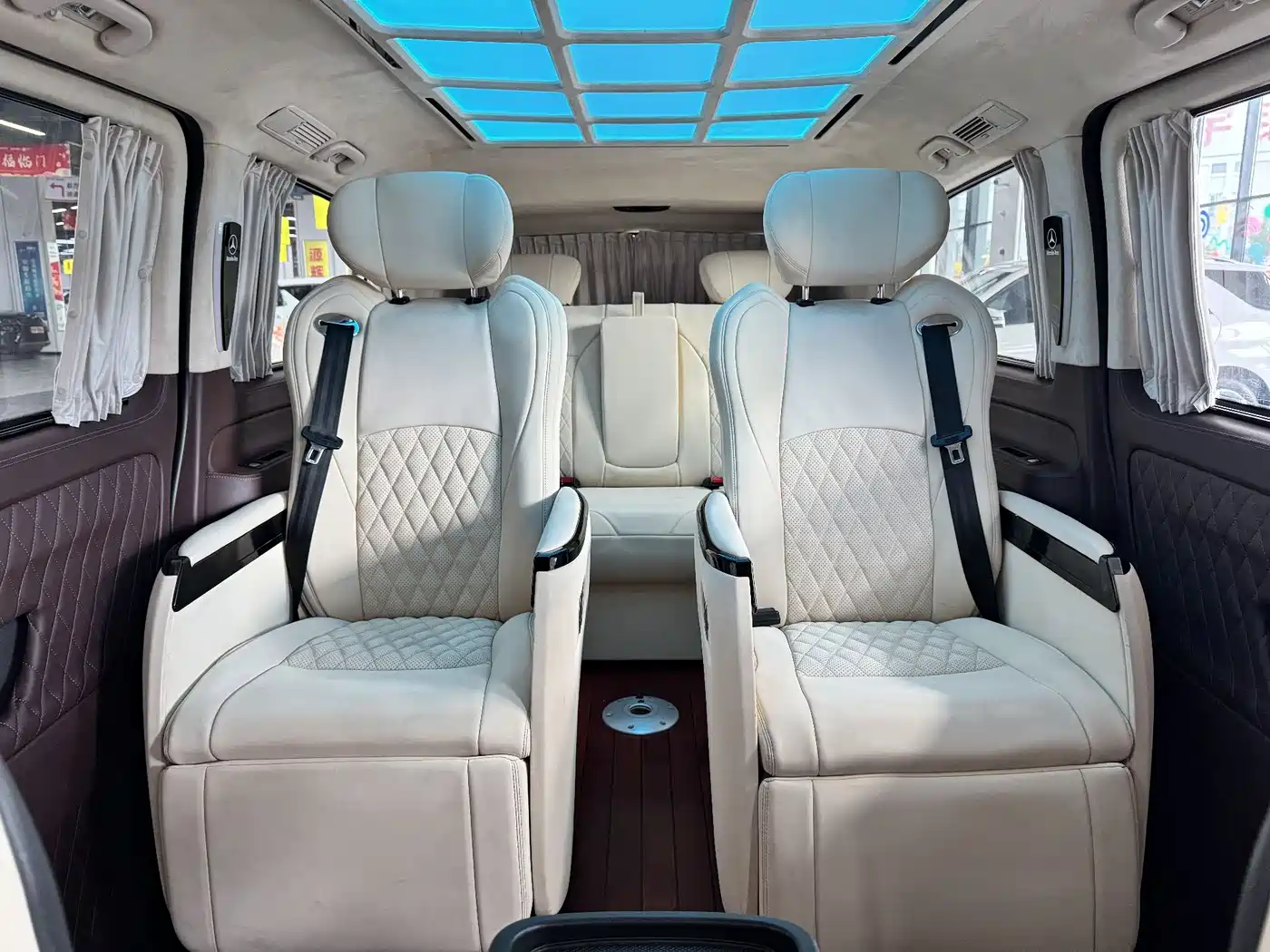Mercedes-Benz Vito 2018 2.0T Business Edition China VI фото 11