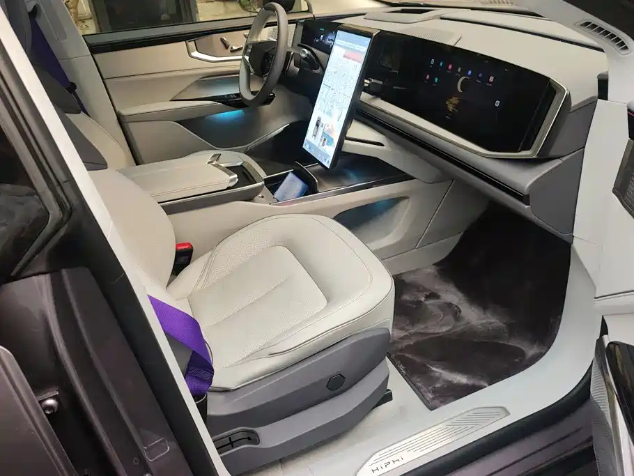 HiPhi Y 2023 2023 560km Pioneer Edition