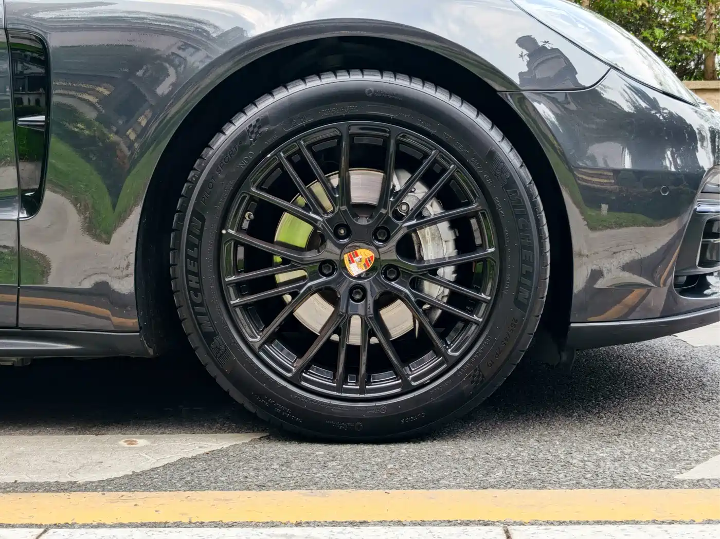 Porsche Panamera 2017 Panamera 3.0T фото 21