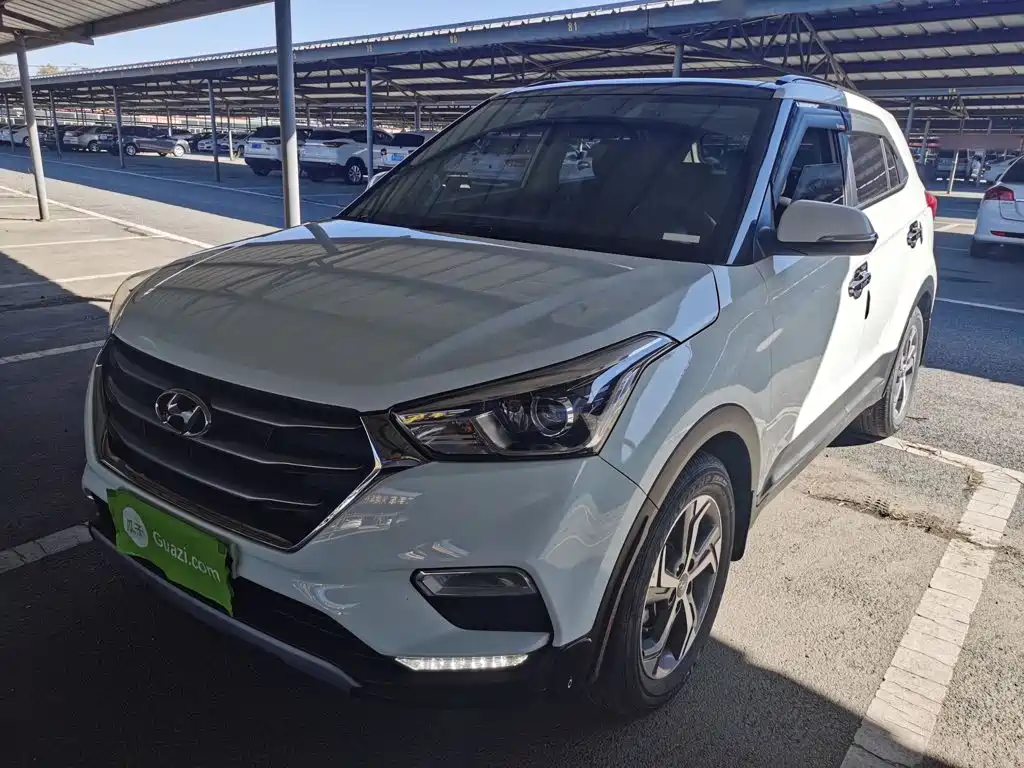 Hyundai Beijing Hyundai ix25 2017 — пригон из Китая