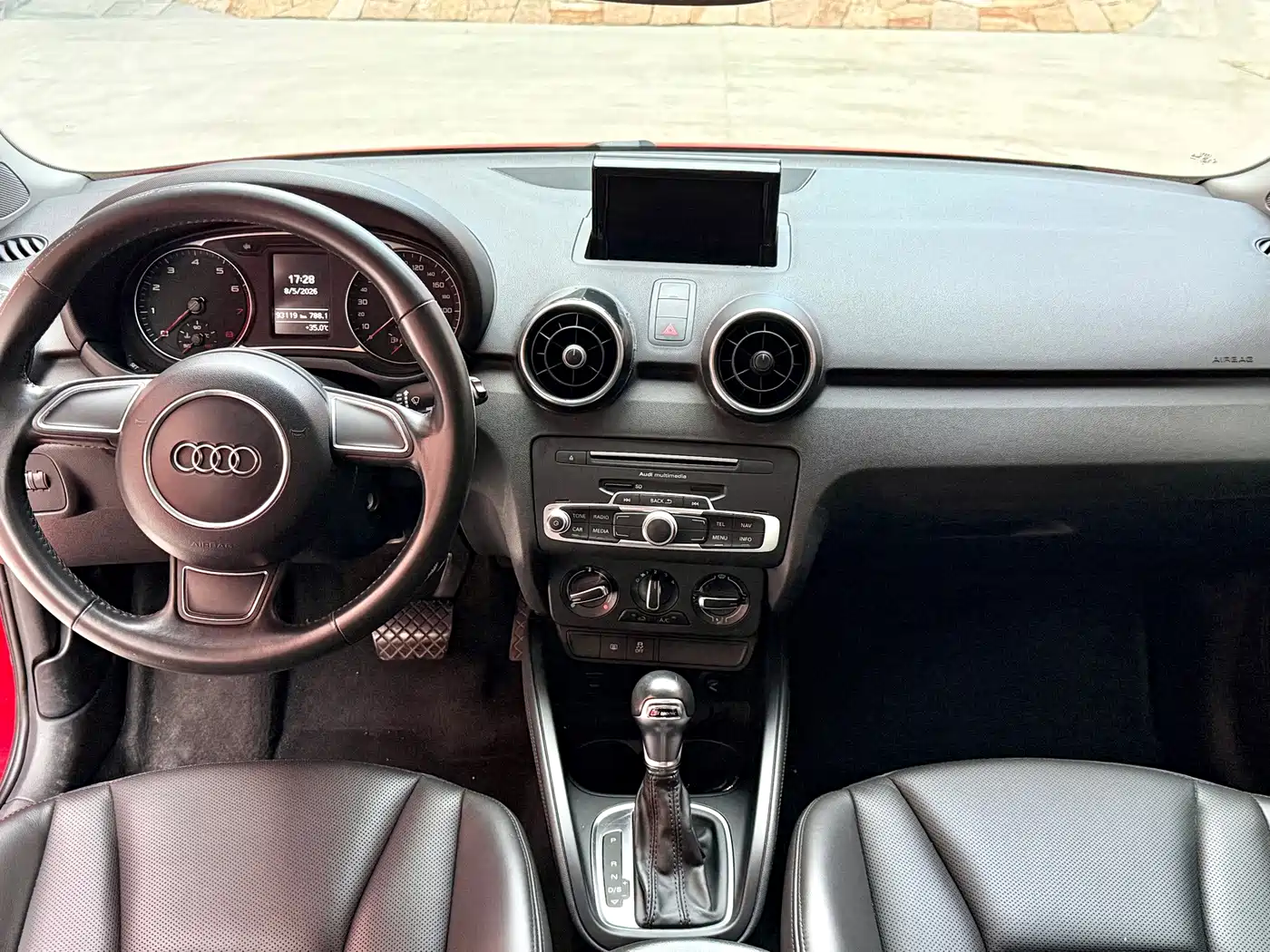 Audi A1 2017 2016 30 TFSI Sportback Design Style Edition