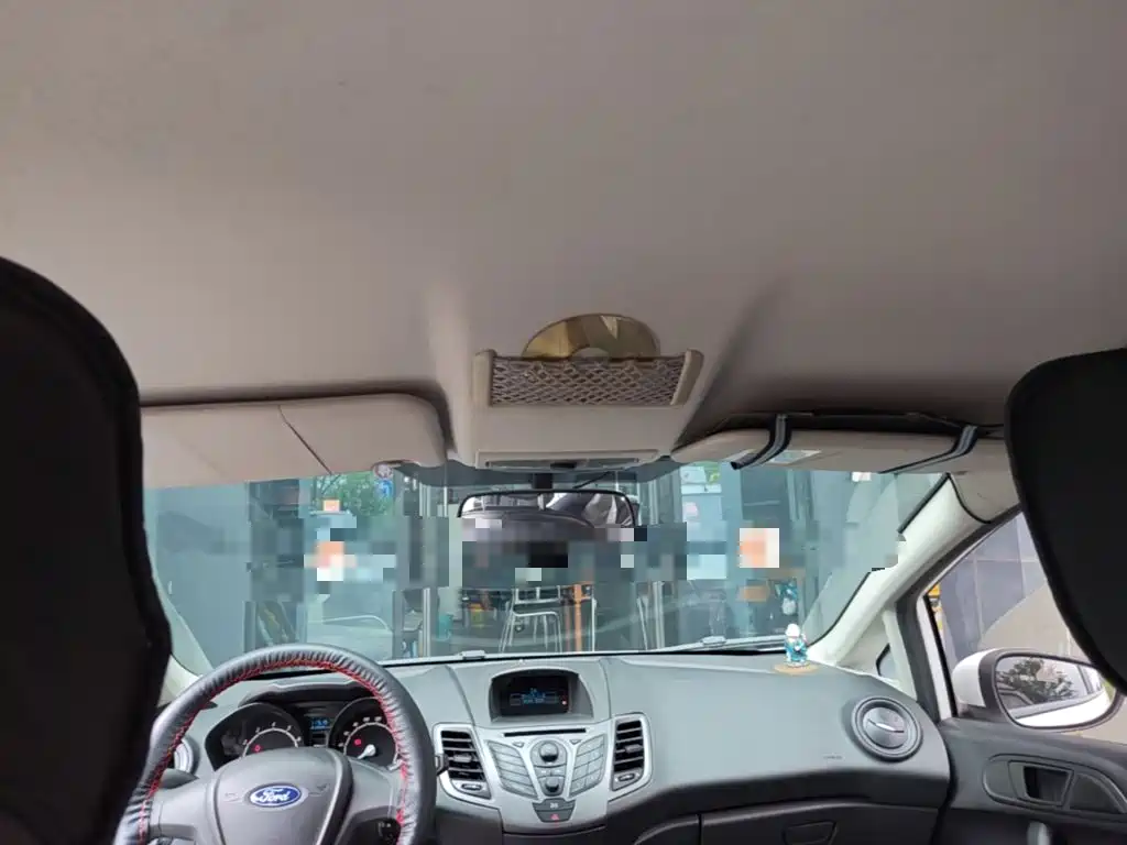 Ford Fiesta 2015 2013 Sedan 1.5L Manual Trend