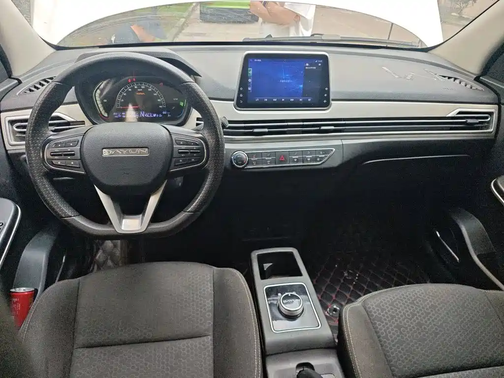 Dayun Yuehu 2022 2022 30.66kWh 2WD Standard Edition