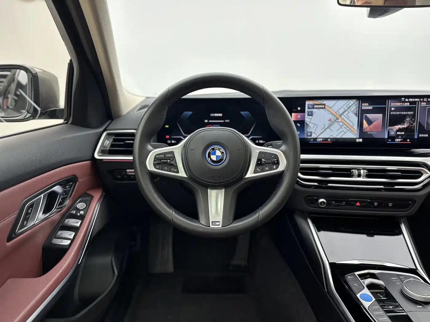BMW i3 2022 eDrive 35 L фото 3