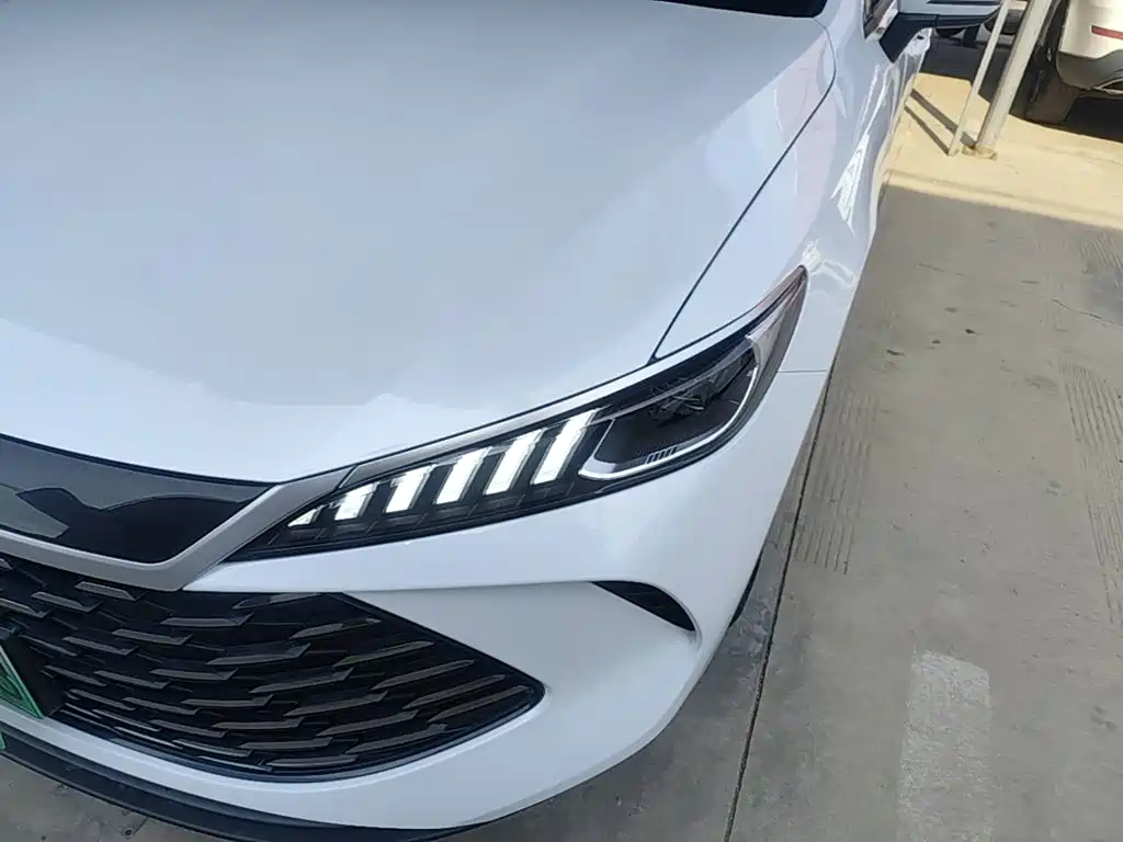 BYD Qin PLUS 2026 2026 DM-i Smart Edition 128KM Progressive