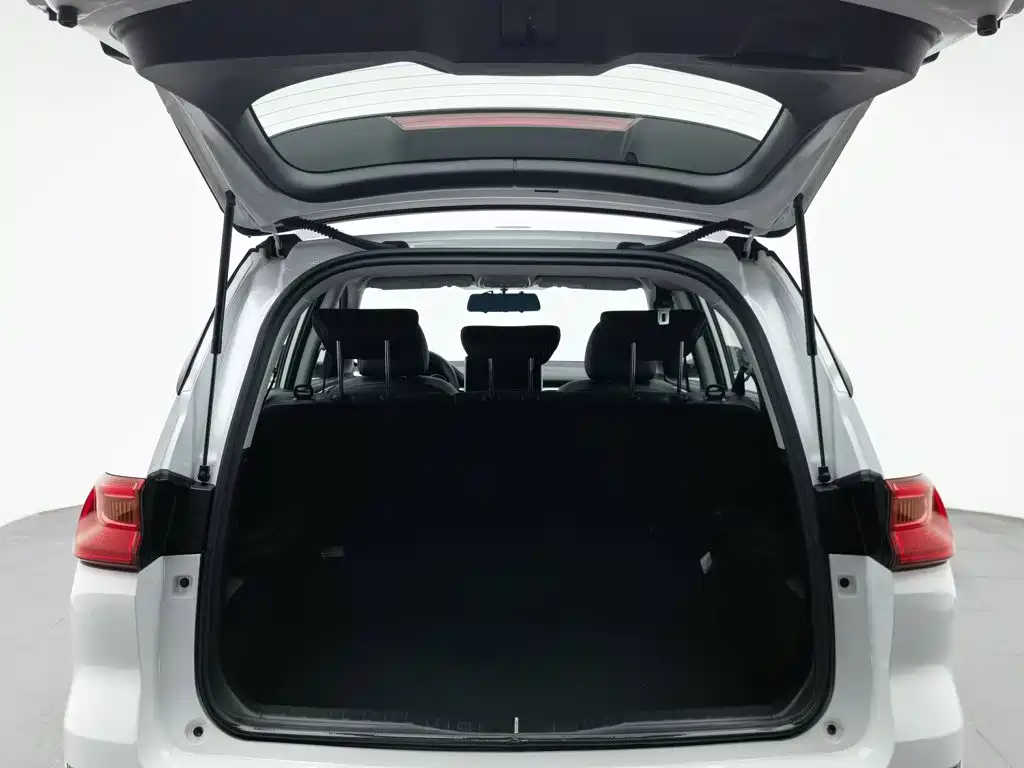 Haval M6, миниатюра 16