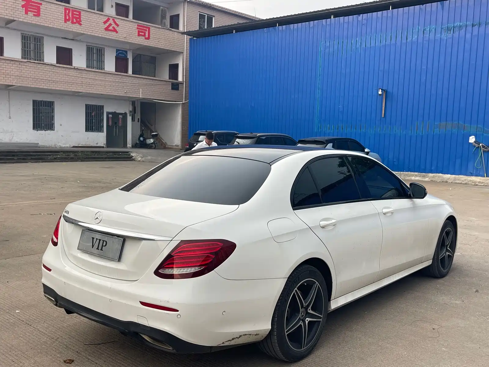 Фото 5 - Mercedes-Benz E-Class (Import)