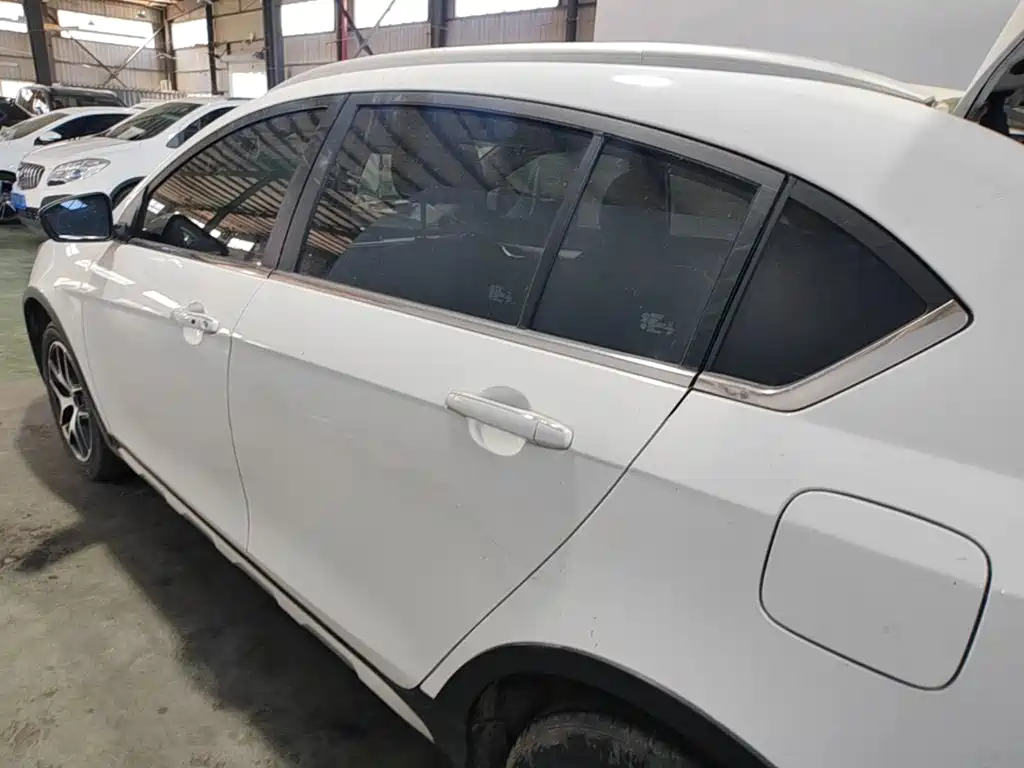 2020 Geely Vision S1