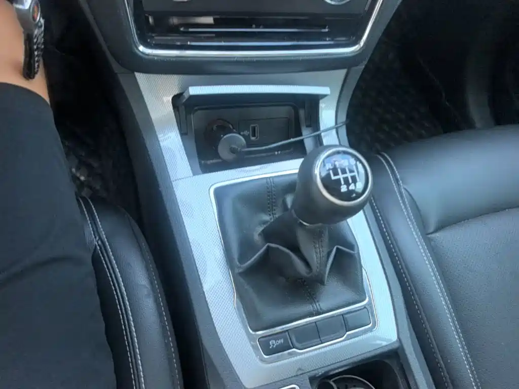 Roewe RX5 2017 2016 20T 2WD Manual Flagship Edition