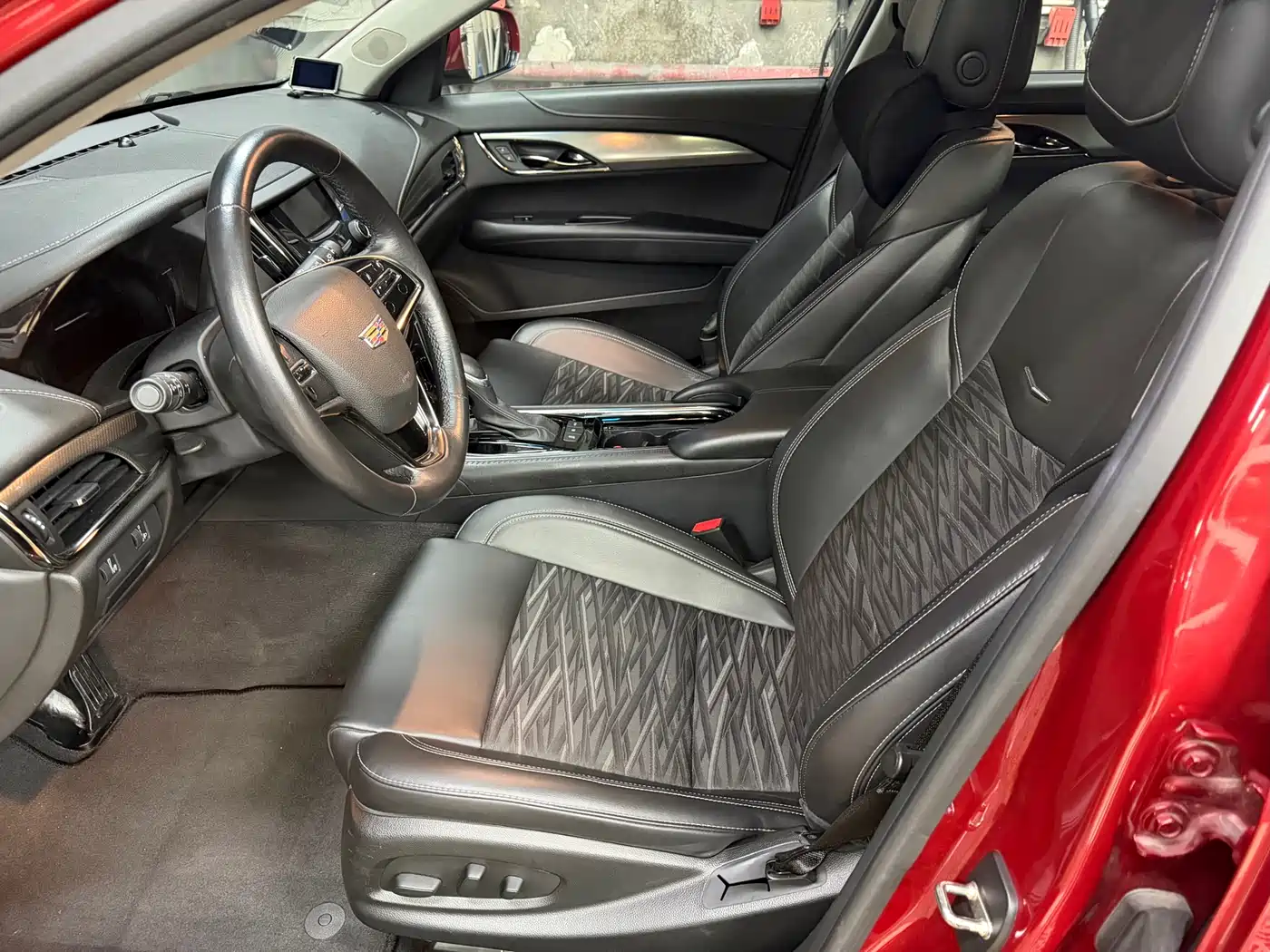 Cadillac ATS-L 2016 28T Technology фото 6