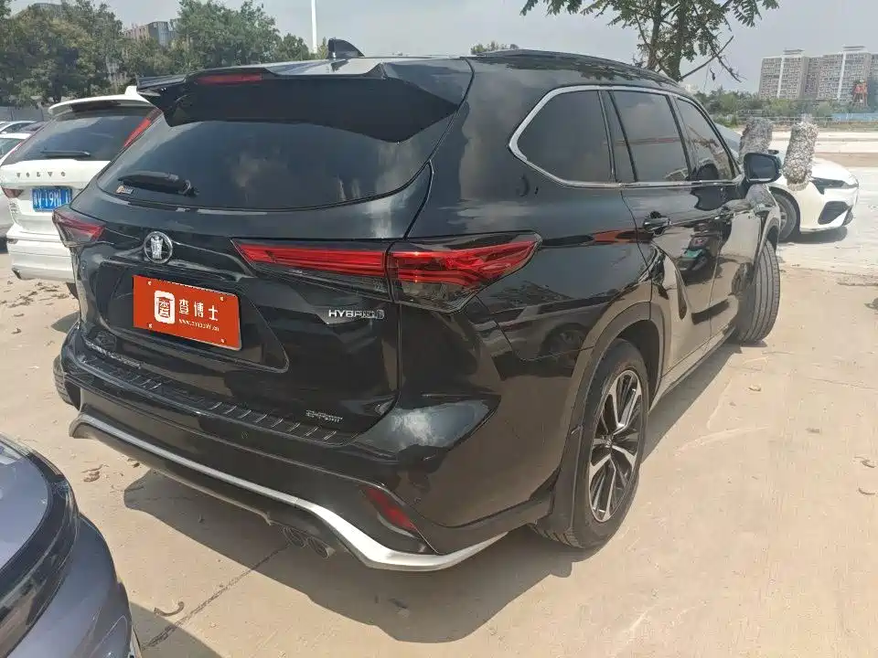 Toyota Crown Kluger 2022 2022 2.5L HEV 4WD Premium Edition