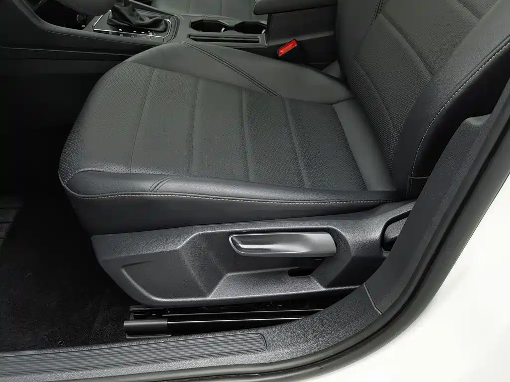 Volkswagen Lavida, миниатюра 20