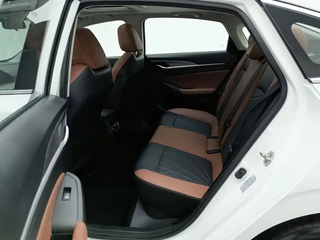 Changan Eado, миниатюра 15