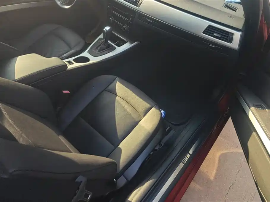 BMW 3 Series (Import) 2011 325i Convertible Coupe фото 8