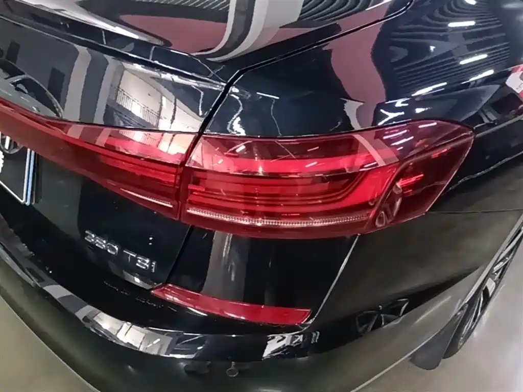Volkswagen Passat 2024 380TSI Dragon Glory Edition фото 8
