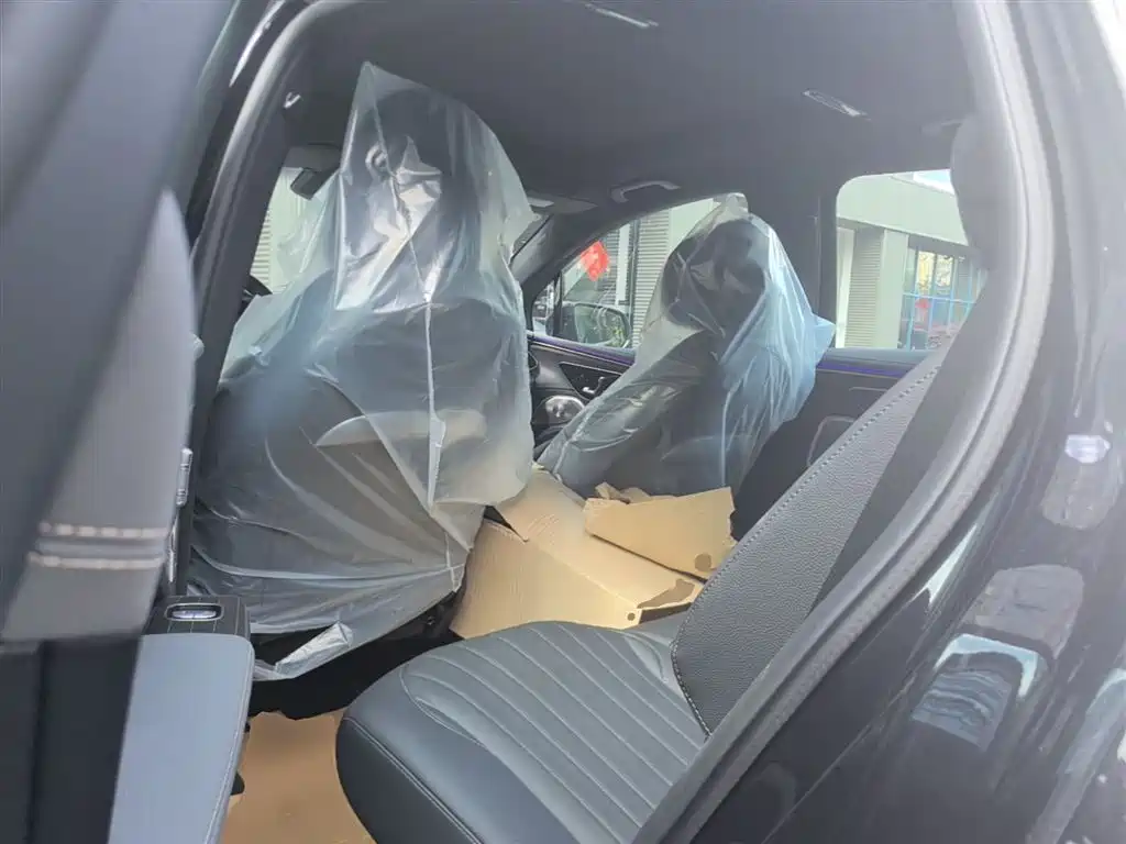 Mercedes-Benz EQS 2025 Model 500 4MATIC фото 17