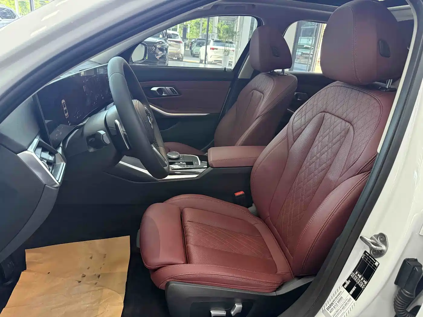 BMW 3 Series 2023 320Li M Sport Package фото 22