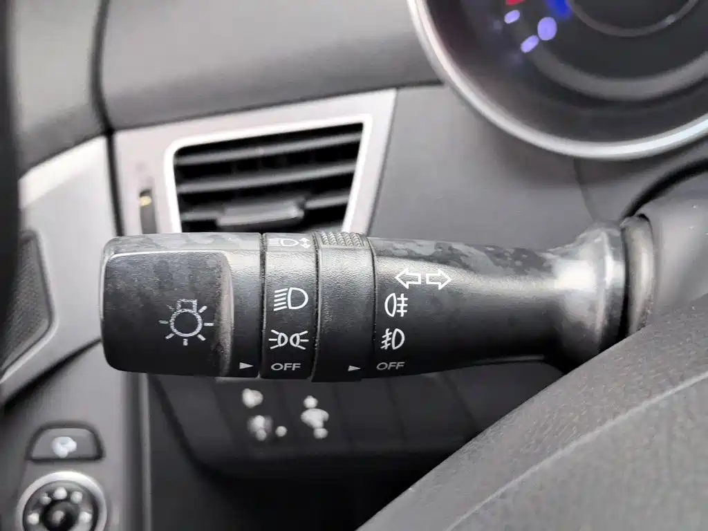 Hyundai Langdong 2017 2016 1.6L Manual Premium Edition