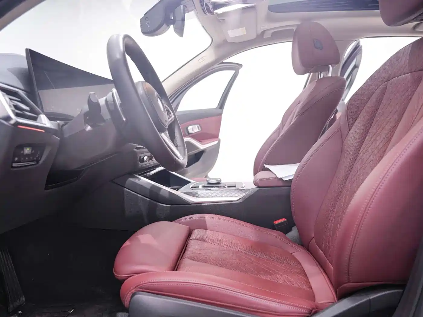 BMW 3 Series 2023 325Li M Sport Black Night Package фото 25