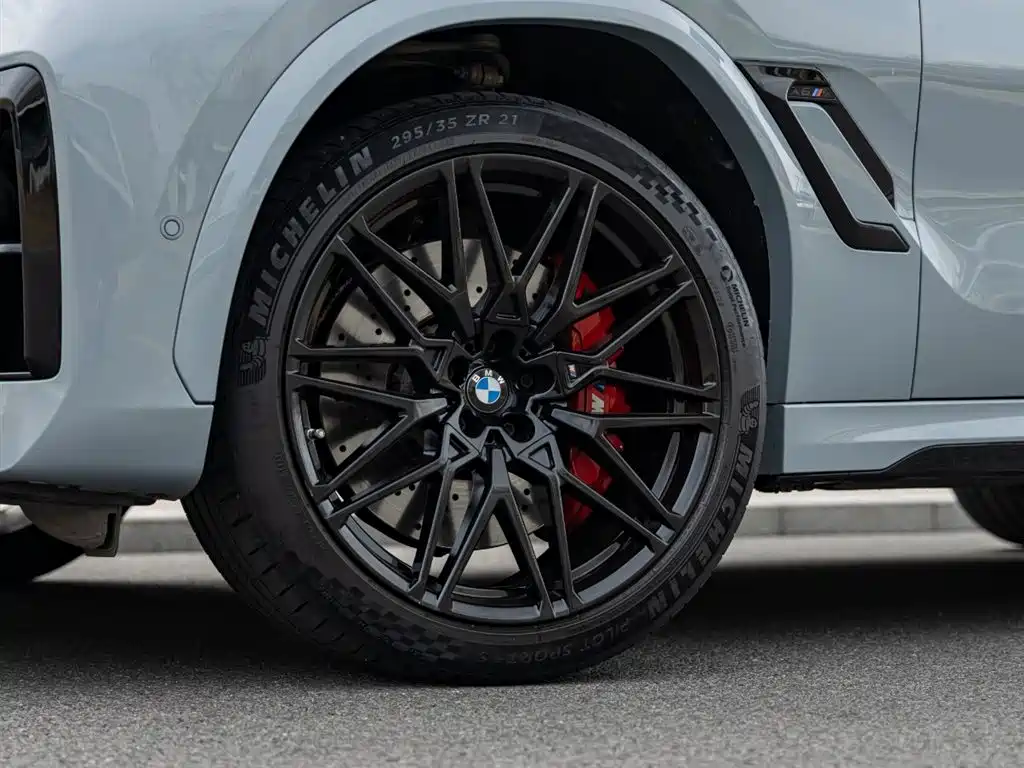 BMW X6 M