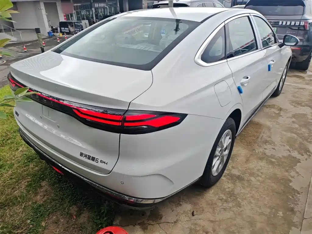 Geely Galaxy Galaxy Stellar 6 2025 125km Long Voyage Edition фото 7