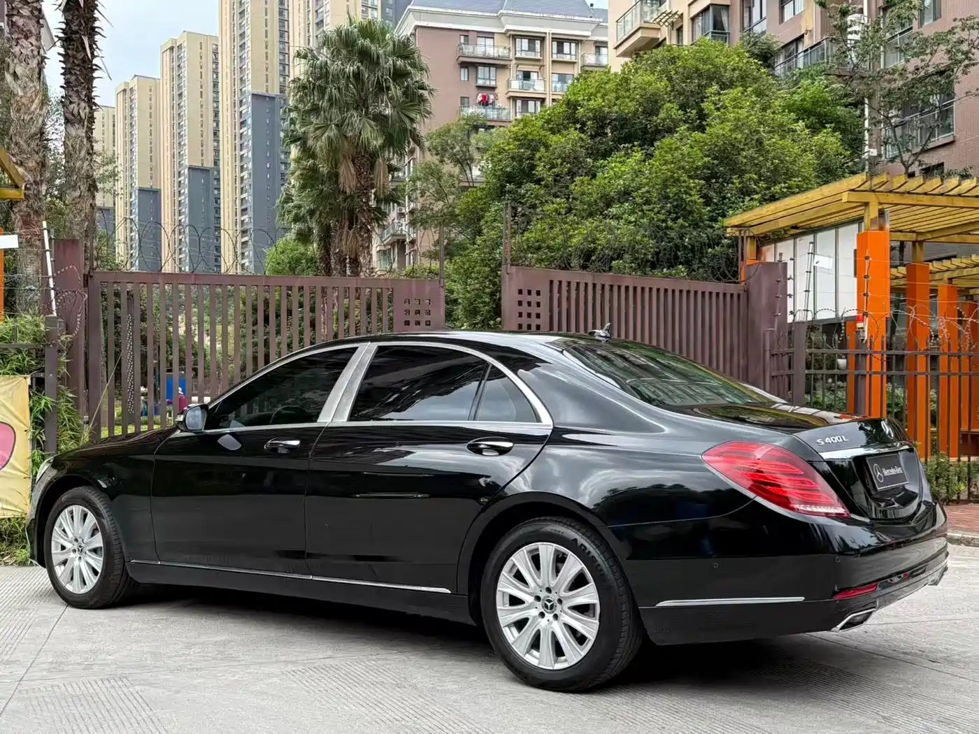 Mercedes-Benz S-Class 2017 S 320 L Luxury фото 43