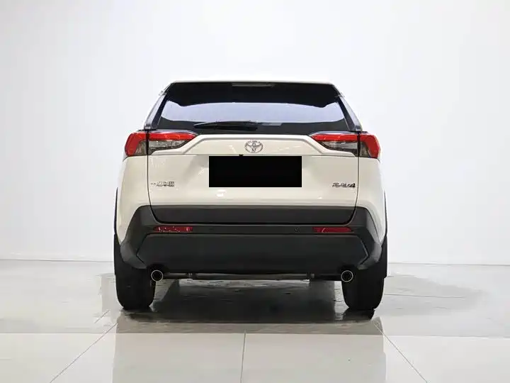 Toyota RAV4 Rongfang 2023 2.0L CVT 2WD Urban Edition фото 8