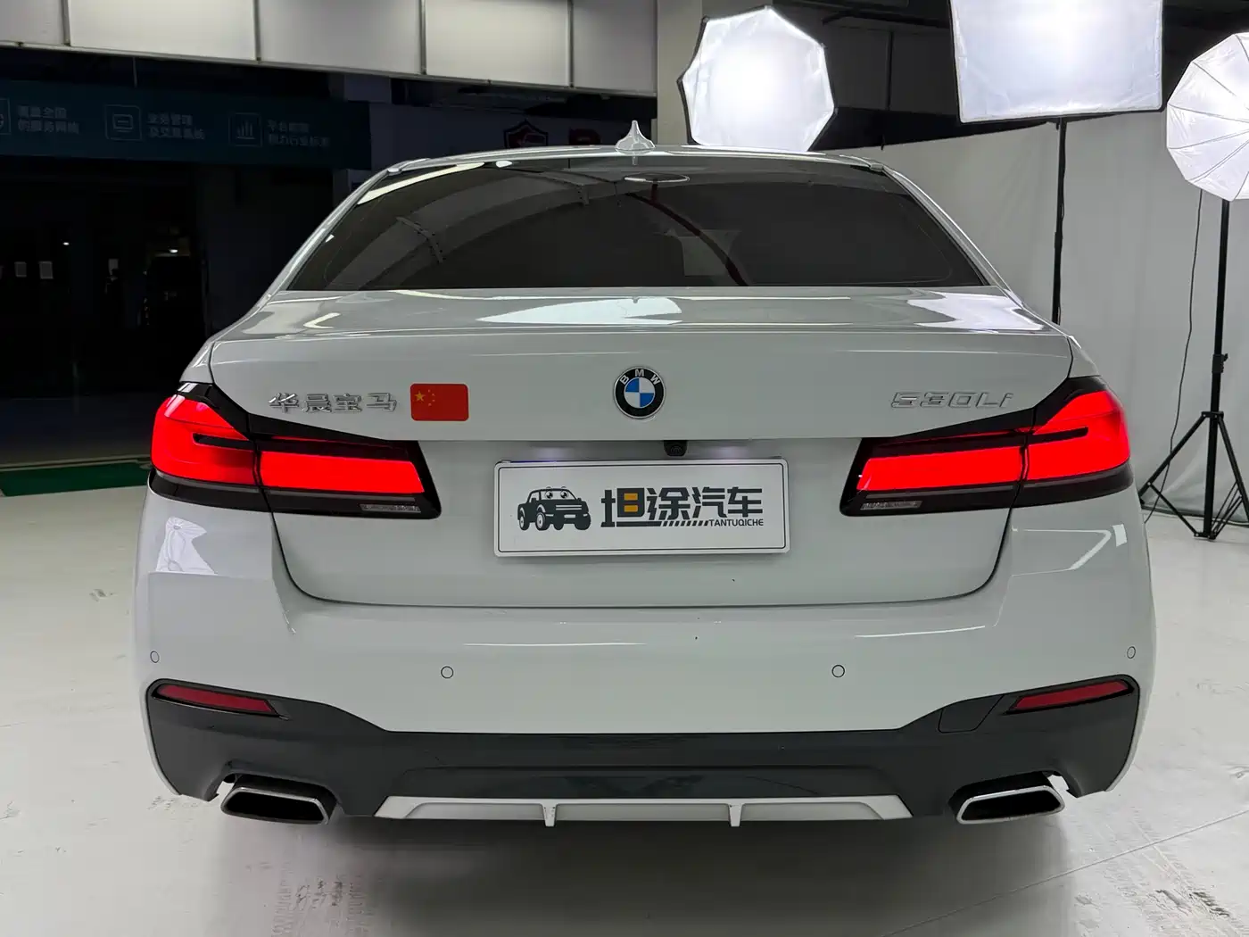 BMW 5 Series 2023 Facelift 530Li Leading M Sport Package фото 28