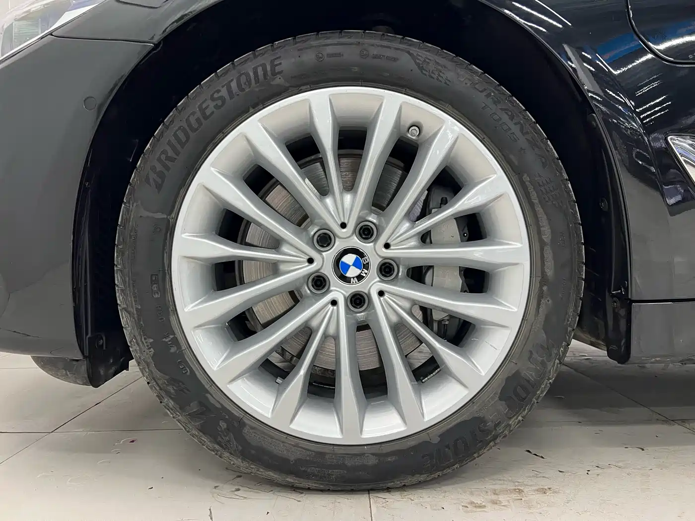 BMW 5 Series New Energy 2020 530Le Range Upgrade Luxury Package фото 21
