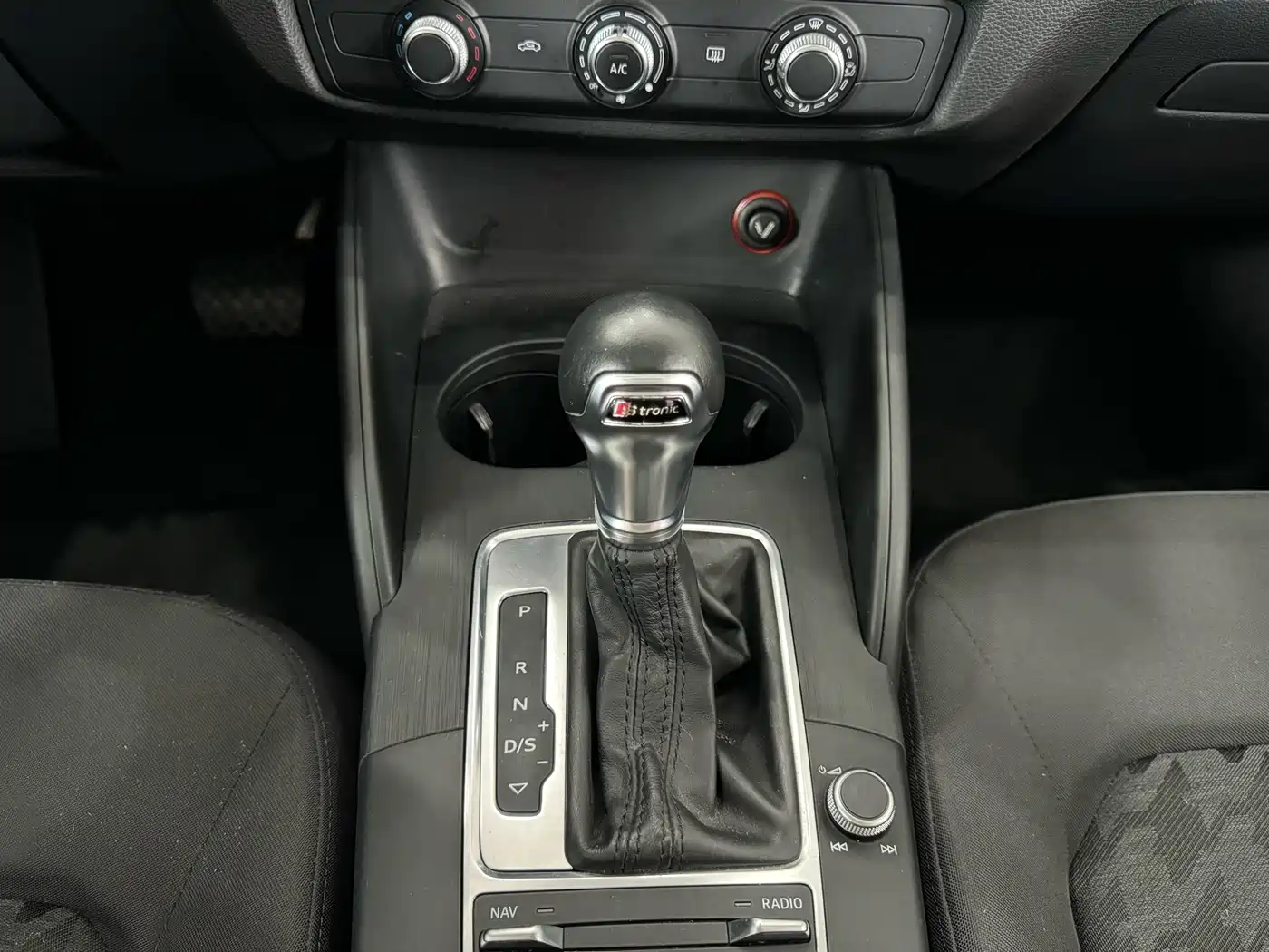 Audi A3 2016 Sportback 35 TFSI Leadership фото 16