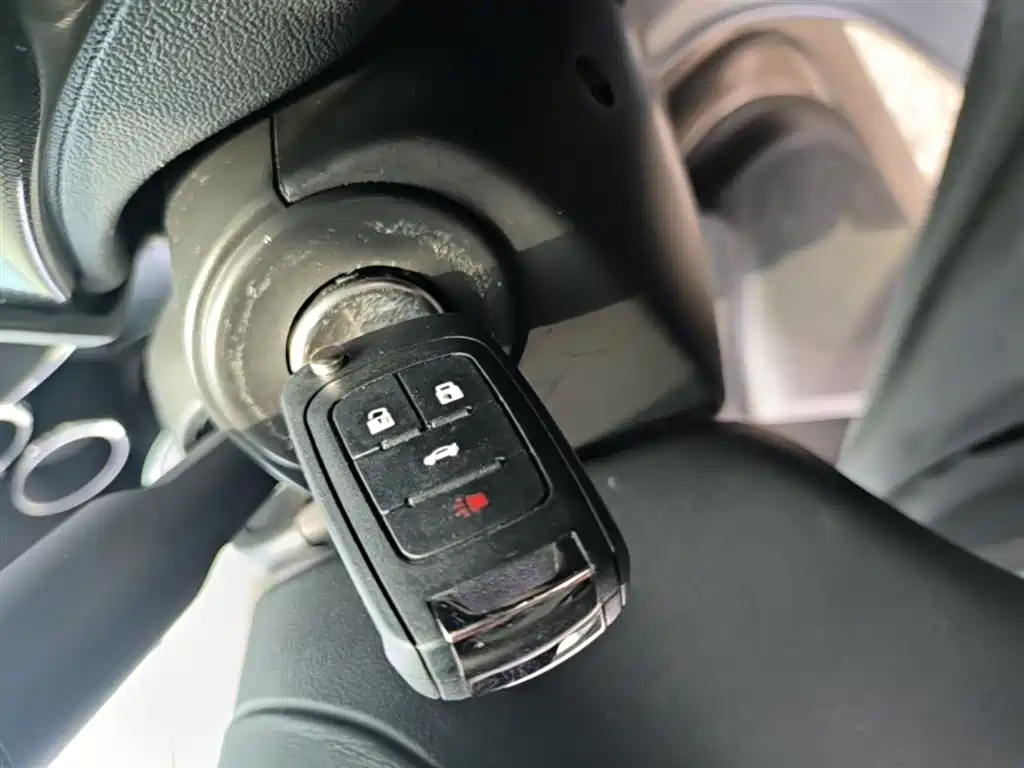 Buick Regal 2015 1.6T Leading Tech Edition фото 9