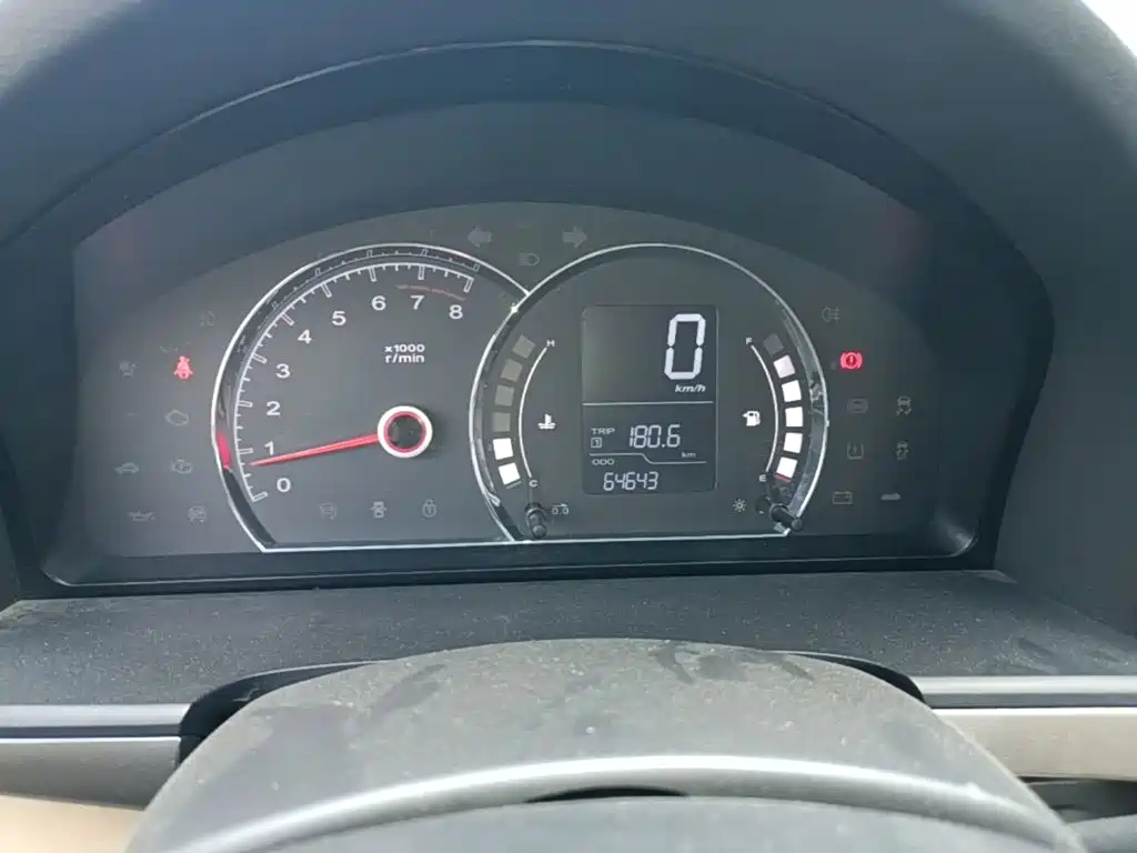 Roewe 350 2015 2015 Model 1.5L Manual Luxury Sunroof Edition