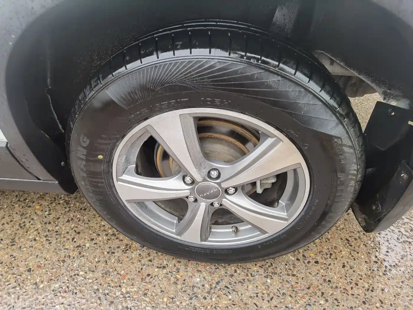 Photo 10 - Haval H6