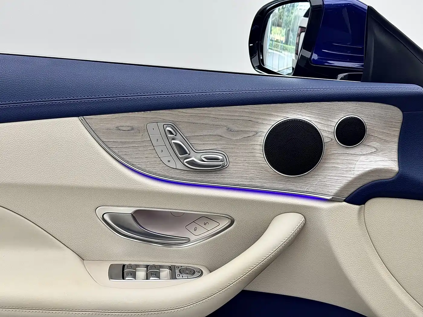 Mercedes-Benz E-Class, миниатюра 27