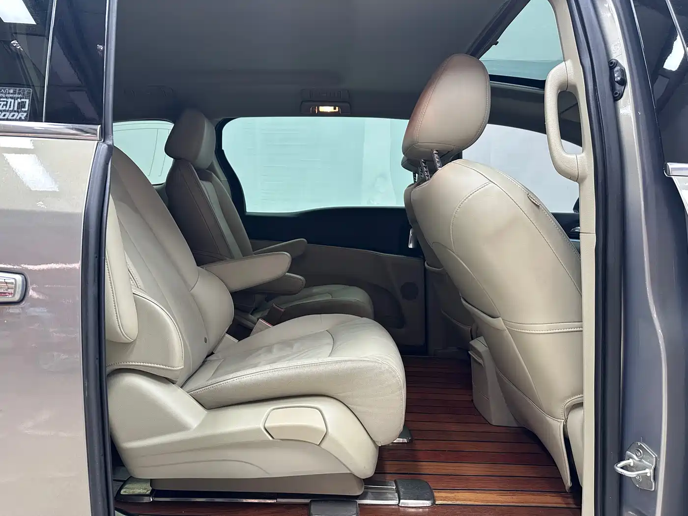 Buick GL8 2018 28T Luxury Model China VI фото 6