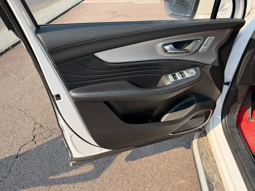 Roewe RX5 MAX 2020 2019 300TGI Auto Smart Cabin Luxury