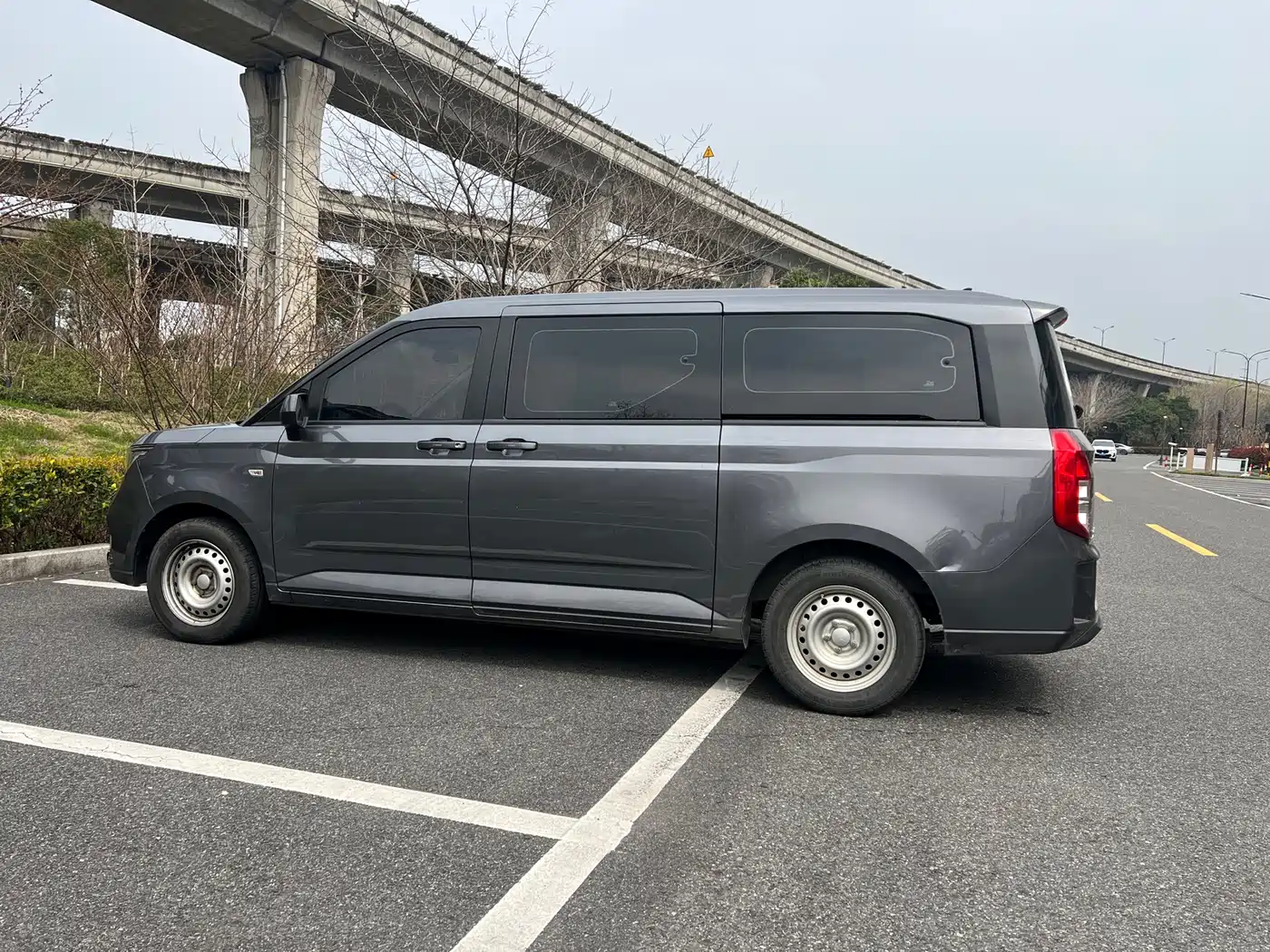 Wuling Motors Wuling Journey 2022 2021 1.5T Manual Luxury Edition