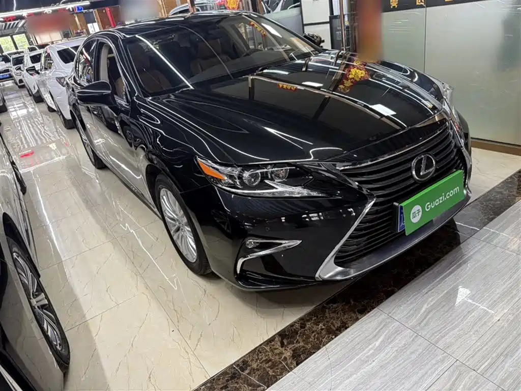 Lexus ES 2015 200 Elite Edition фото 4