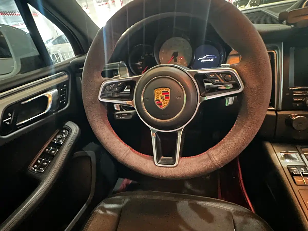 Porsche Macan 2014 Macan S 3.0T фото 8