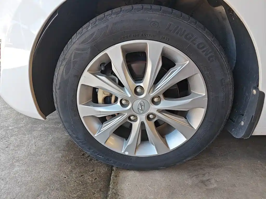 Hyundai Langdong 2018 2016 1.6L Automatic Smart Edition