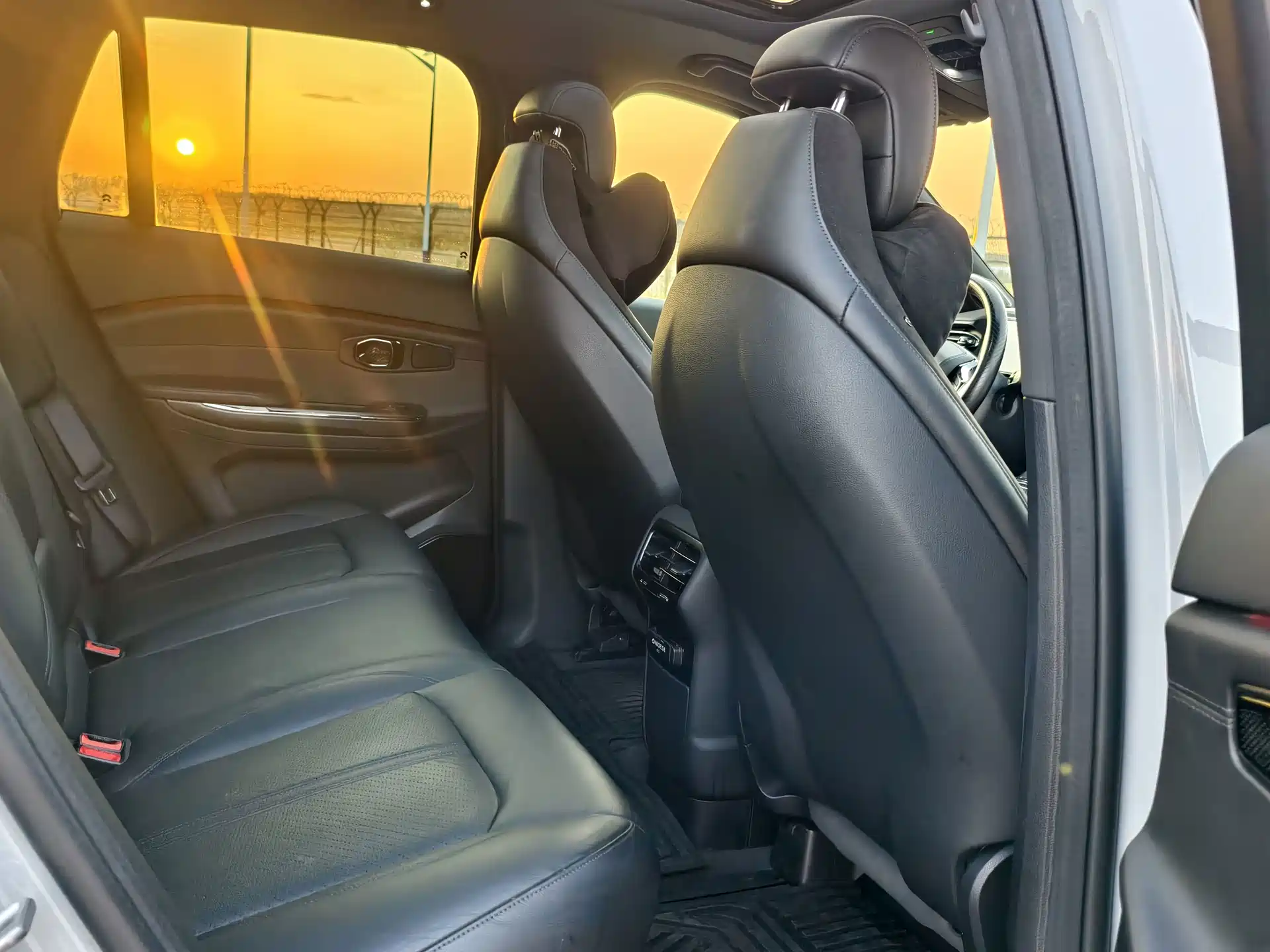 Фото 8 - NIO ES6